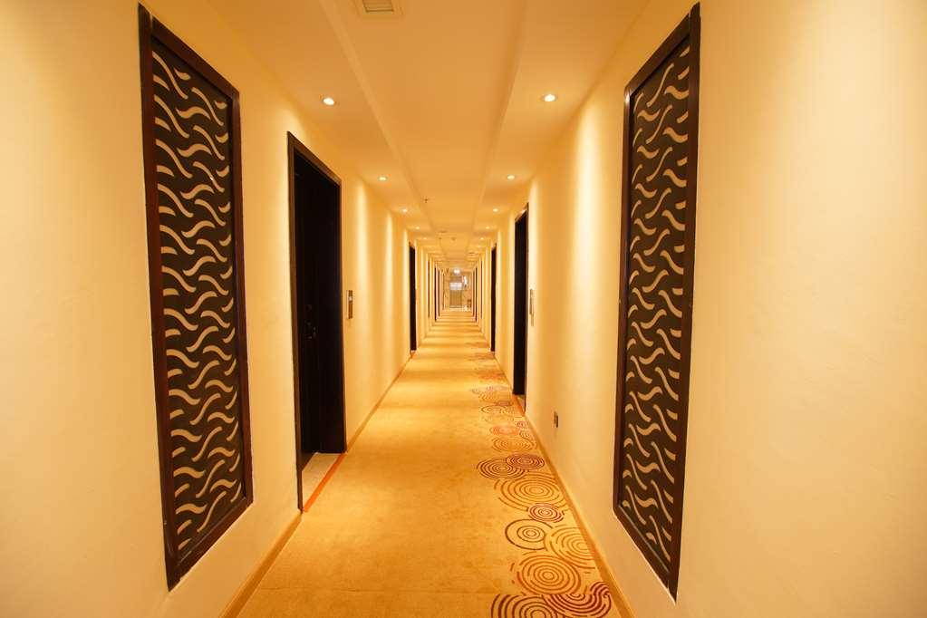 Best Western Premier Dynasty 亚的斯亚贝巴 便利设施 照片